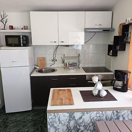 Apartments Samarzija- New 63 Not 47 Bibinje Bagian luar foto